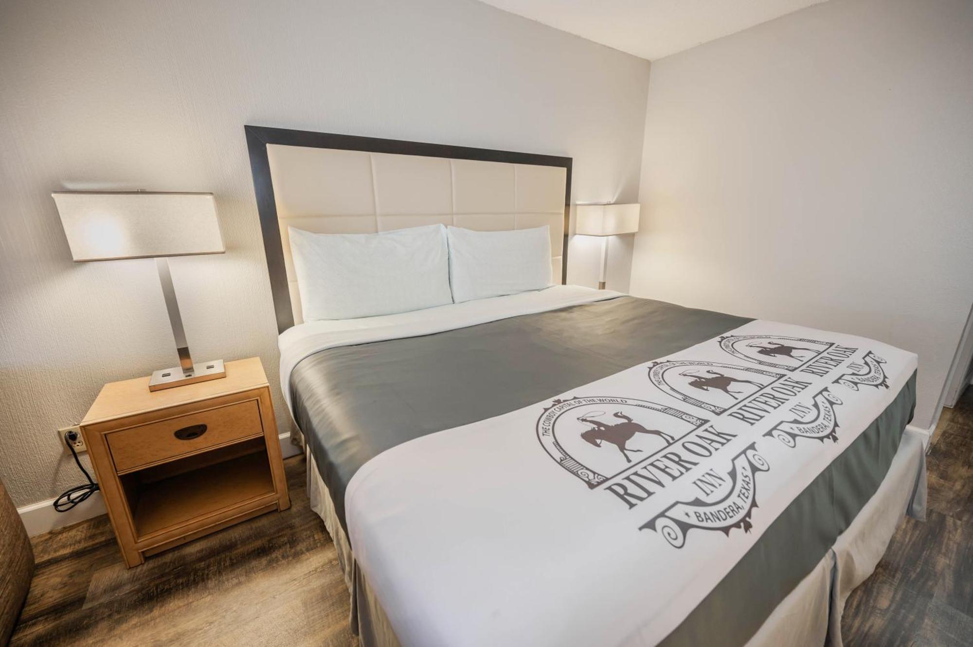 River Oak Inn Bandera Ngoại thất bức ảnh